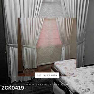 Plain White Theme Silk Curtain Blind